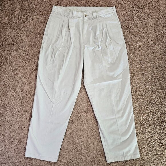 L.L. Bean Other - Vintage LL Bean Pleated Chino Pants Mens Tag 38x32 Act 36x31 Beige Cuffed Read
